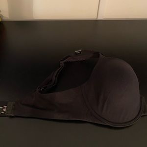 NWT Victoria’s Secret body by Victoria 36D perfect coverage